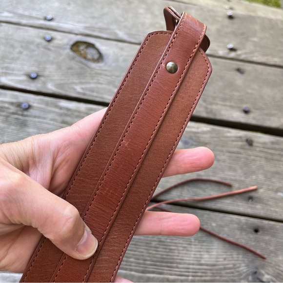 Banana Republic Brown Leather Tie Belt NWT Sz S - Picture 14 of 15